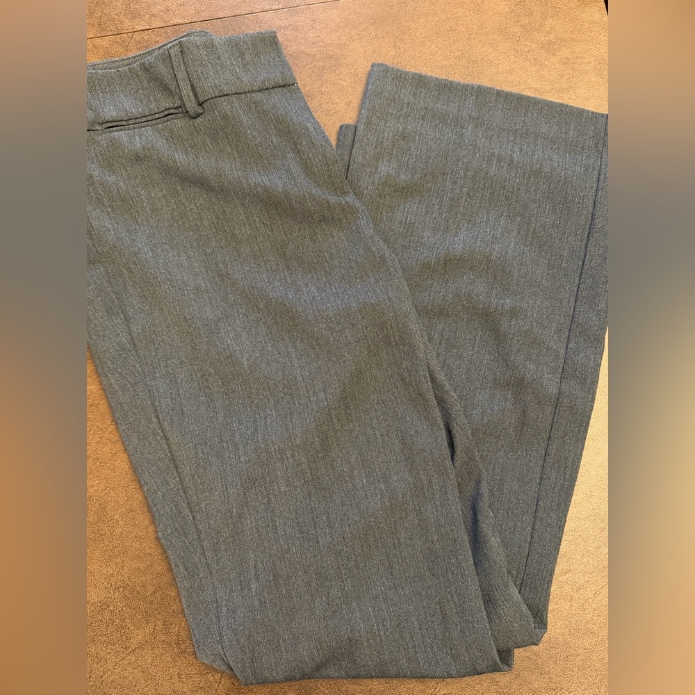 LOFT Women's Gray Trousers | Size 8